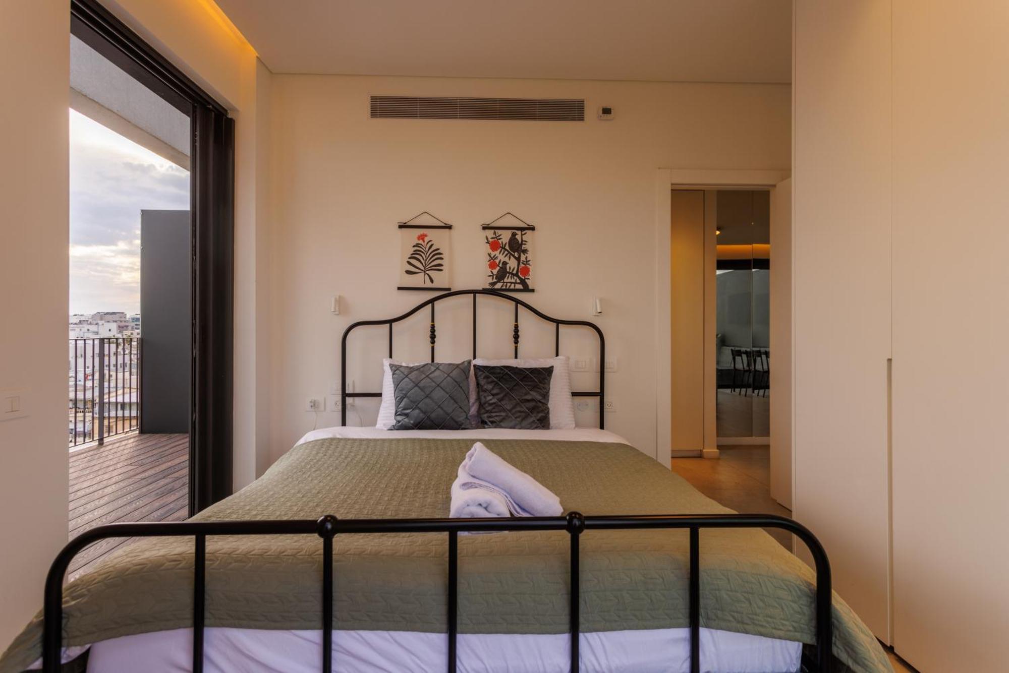 Herzl Luxury Hotel By Nimizz تل أبيب المظهر الخارجي الصورة